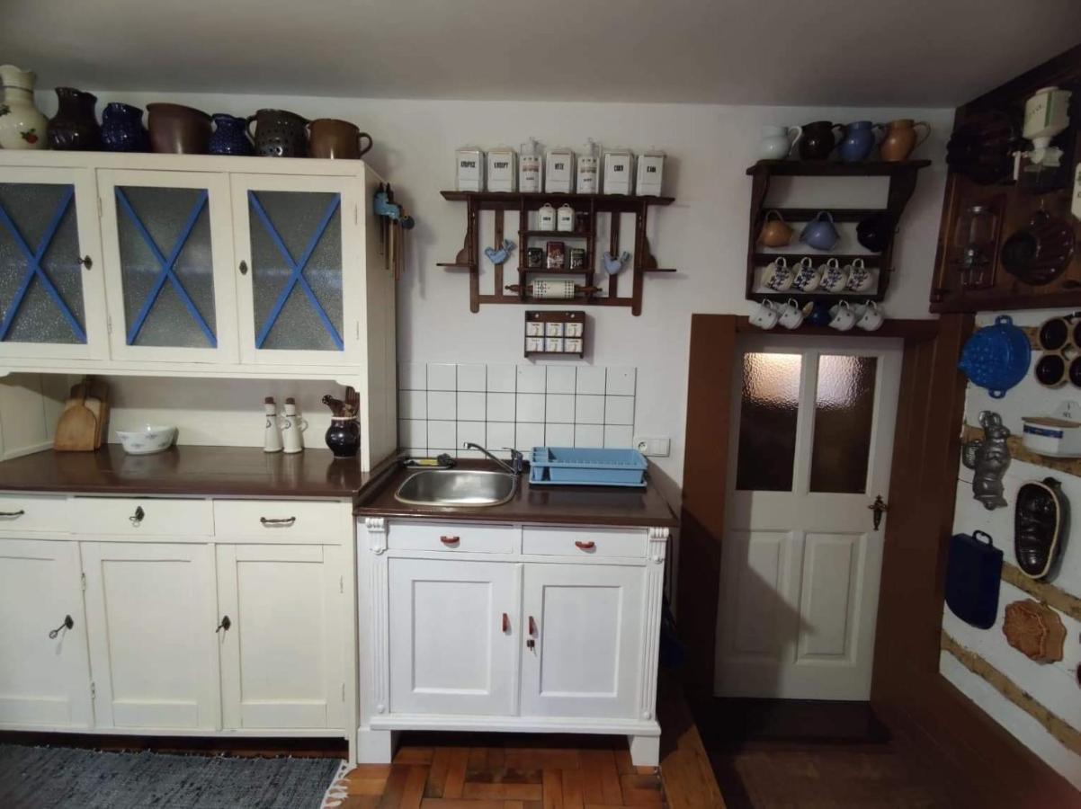 Cafe Nostalgie Ctyrluzkovy Apartman Krásná Lípa Exterior foto